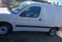 Utilitarios - Peugeot Partner 2018 Nafta 113700Km - En Venta