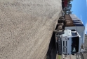 Camiones y Grúas - Camion y batea - En Venta