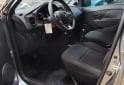 Autos - Renault Logan life 2022 GNC 99000Km - En Venta