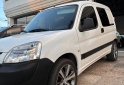 Utilitarios - Peugeot Partner Confort 5 plazas 2019 Diesel 65000Km - En Venta