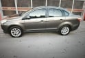 Autos - Fiat Grand Siena Essense 2014 GNC 156000Km - En Venta