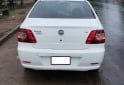 Autos - Fiat Siena 2011 GNC 180000Km - En Venta