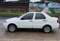 Autos - Fiat Siena 2011 GNC 180000Km - En Venta
