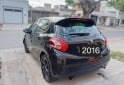 Autos - Peugeot 208 2016 Nafta 118000Km - En Venta