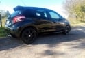 Autos - Peugeot 208 2016 Nafta 118000Km - En Venta