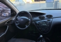 Autos - Ford Focus 5p 1.6 2005 Nafta 1111Km - En Venta