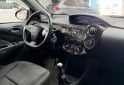 Autos - Toyota Etios XLS 2013 Nafta 130000Km - En Venta