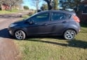 Autos - Ford Fiesta kinetic 2013 Nafta 110000Km - En Venta