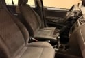 Autos - Volkswagen Suran Confortline 2016 Nafta 92000Km - En Venta