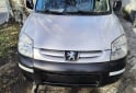 Utilitarios - Peugeot Partner 2021 Diesel 200000Km - En Venta