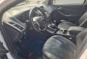 Autos - Ford Focus Titanium 2014 Nafta 127000Km - En Venta