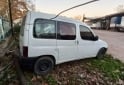 Camionetas - Peugeot Partner 1999 Diesel 300000Km - En Venta