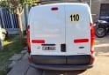 Utilitarios - Renault Kangoo 2013 GNC 200000Km - En Venta
