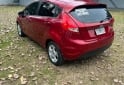 Autos - Ford Fiesta kinectic 2014 Nafta 181000Km - En Venta