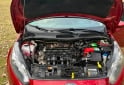 Autos - Ford Fiesta kinectic 2014 Nafta 181000Km - En Venta