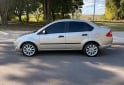 Autos - Ford Fiesta Max 2005 Nafta 113300Km - En Venta