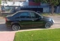 Autos - Renault Logan 2013 GNC 384000Km - En Venta