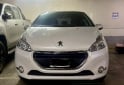 Autos - Peugeot 208 allure 1.5 2015 Nafta 110000Km - En Venta