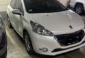 Autos - Peugeot 208 allure 1.5 2015 Nafta 110000Km - En Venta