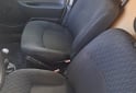 Utilitarios - Renault Kangoo 2015 GNC 175000Km - En Venta