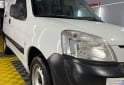 Utilitarios - Peugeot Patner 2015 Nafta 230000Km - En Venta