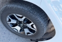 Camionetas - Toyota Hilux 4x4 2023 Diesel 120000Km - En Venta