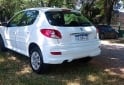 Autos - Peugeot Compact allure HDI 1.4 2016 Diesel 168000Km - En Venta