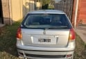Autos - Fiat Palio HLX 1.8 2005 GNC 190000Km - En Venta