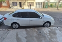 Autos - Renault Simbol full 1.6 nafta 2010 Nafta - En Venta
