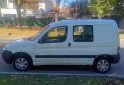Utilitarios - Peugeot Partner Familiar. 2016 GNC 135000Km - En Venta