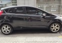 Autos - Ford FIESTA KINETIC TITANIUM 2012 Nafta 155000Km - En Venta