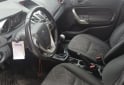 Autos - Ford Fiesta Kinetic Design Tit 2013 Nafta 118000Km - En Venta