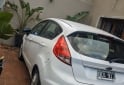 Autos - Ford Fiesta kinetic 2015 Nafta 150000Km - En Venta