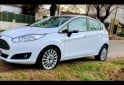 Autos - Ford Fiesta kinetic 2015 Nafta 150000Km - En Venta