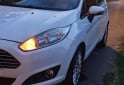 Autos - Ford Fiesta kinetic 2015 Nafta 150000Km - En Venta