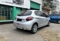 Autos - Peugeot 208 2017 Nafta 100000Km - En Venta
