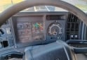Camiones y Gr�as - Scania P124 420 Hp - A�o 2006 - En Venta