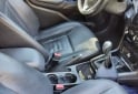 Autos - Ford Fiesta Titanium KD 5 puer 2015 Nafta 239600Km - En Venta