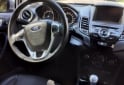 Autos - Ford Fiesta Titanium KD 5 puer 2015 Nafta 239600Km - En Venta