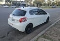 Autos - Peugeot 208 2015 Nafta 82000Km - En Venta
