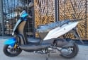 Motos - Kymco 125 Agility 2023 Nafta 3000Km - En Venta