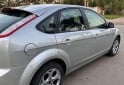 Autos - Ford Focus 2 Ghia 2.0 2011 Nafta 150000Km - En Venta