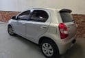 Autos - Toyota Etios 2015 Nafta 90000Km - En Venta