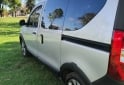 Utilitarios - Renault KANGOO STEPWAY 2024 Nafta 2024 Nafta 30000Km - En Venta