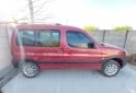 Utilitarios - Peugeot Partner patagonica 2012 Diesel 210000Km - En Venta