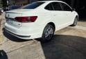 Autos - Volkswagen Virtus 2021 Nafta 111111Km - En Venta