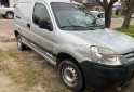 Utilitarios - Peugeot Partner Furgon 2012 Nafta 168000Km - En Venta