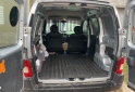 Utilitarios - Peugeot Partner Furgon 2012 Nafta 168000Km - En Venta