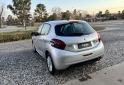 Autos - Peugeot 208 allure 2018 Nafta 67000Km - En Venta