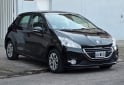 Autos - Peugeot 208 2015 Nafta 110000Km - En Venta